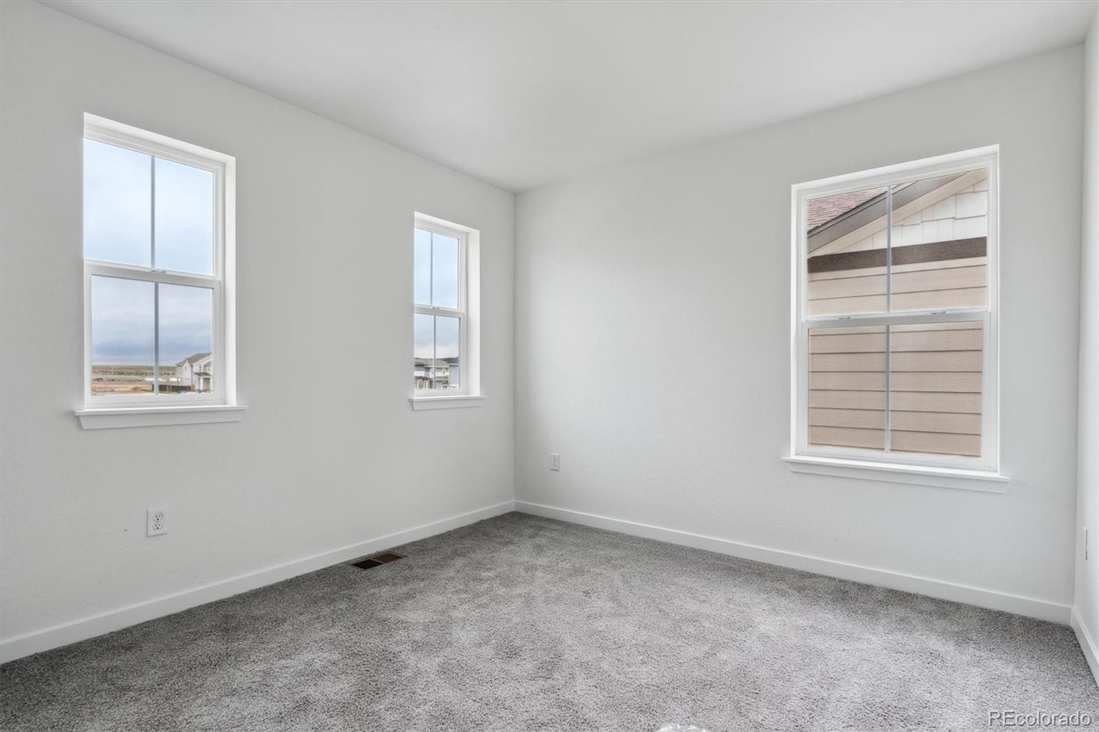 MLS Image #18 for 9277  truckee court,commerce city, Colorado