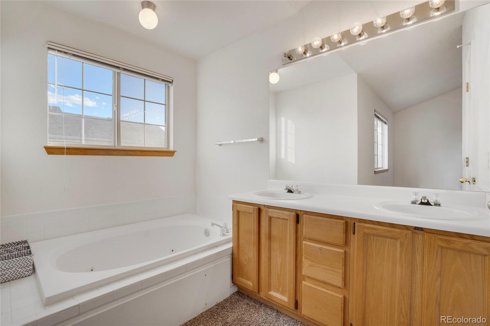 MLS Image #20 for 2062 s xenia way,denver, Colorado