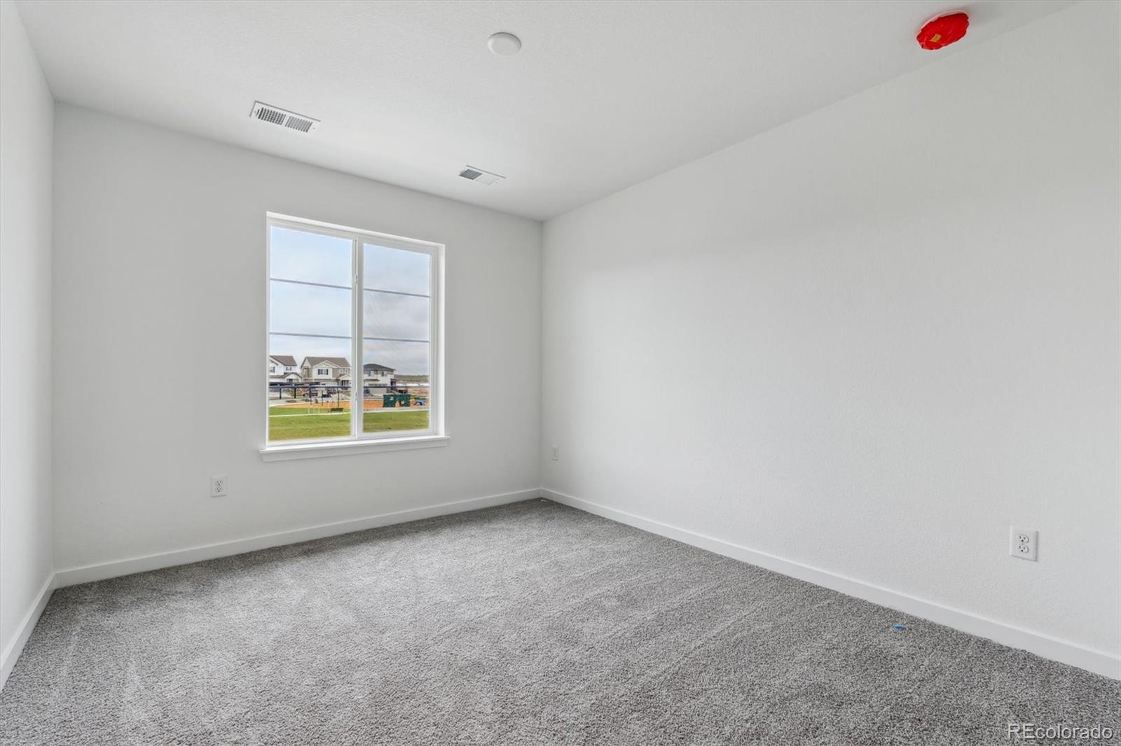 MLS Image #13 for 9297  truckee court,commerce city, Colorado