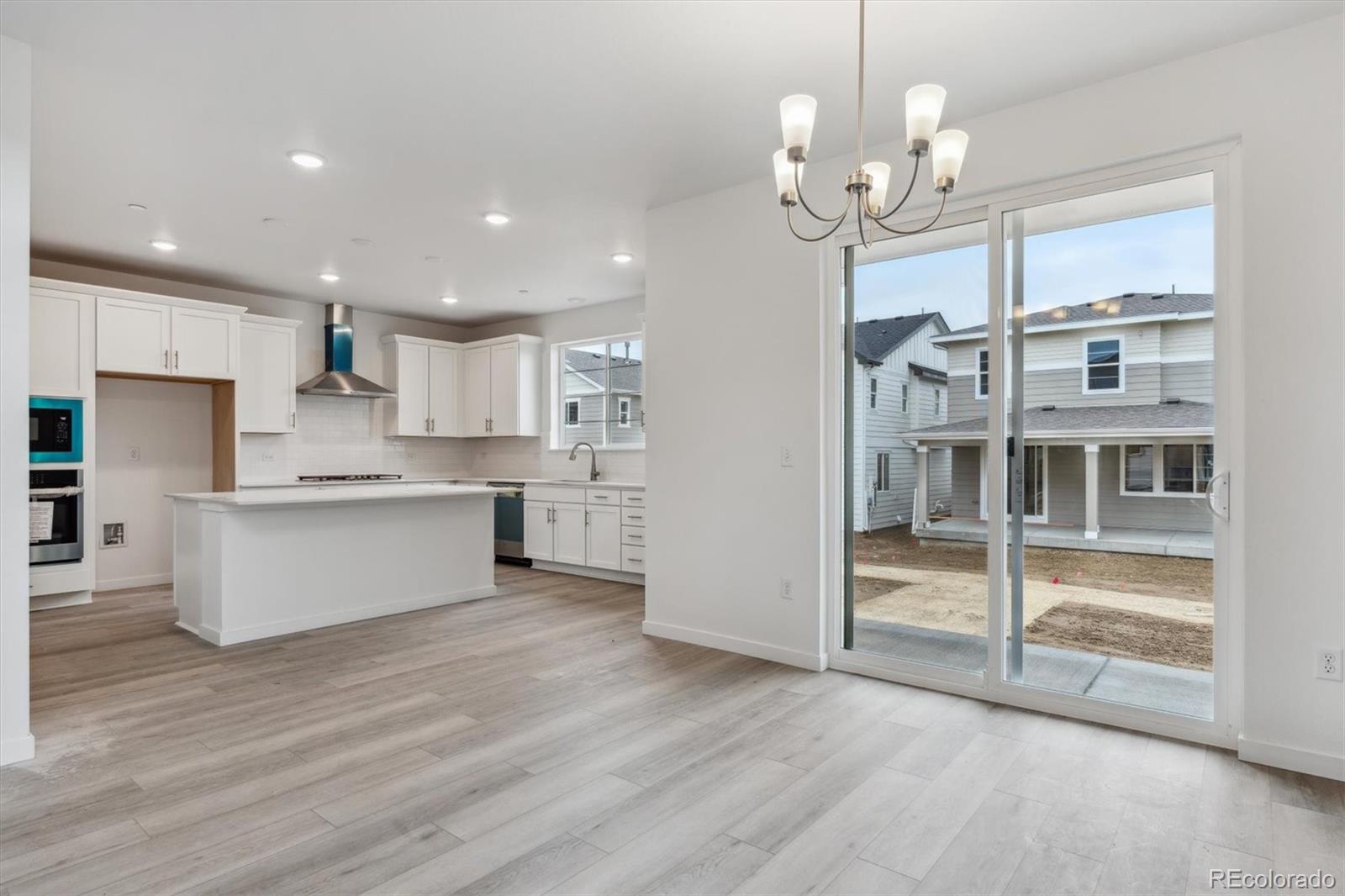 MLS Image #6 for 9297  truckee court,commerce city, Colorado