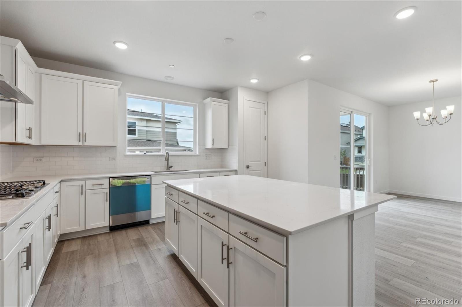 MLS Image #8 for 9297  truckee court,commerce city, Colorado