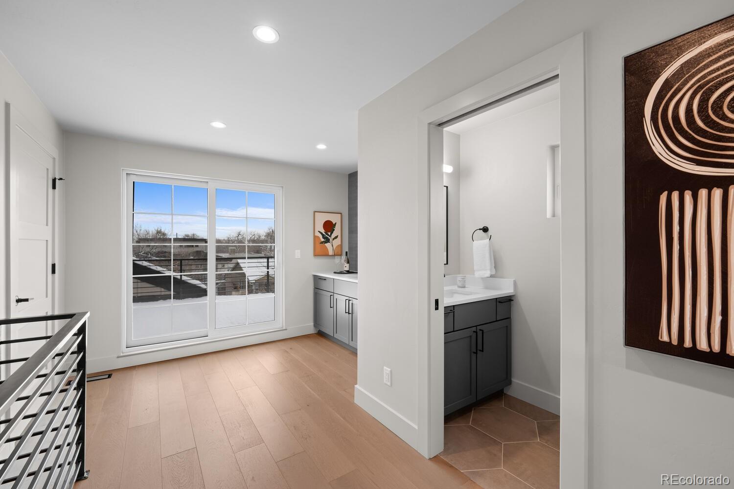 MLS Image #26 for 2520 s cherokee street,denver, Colorado