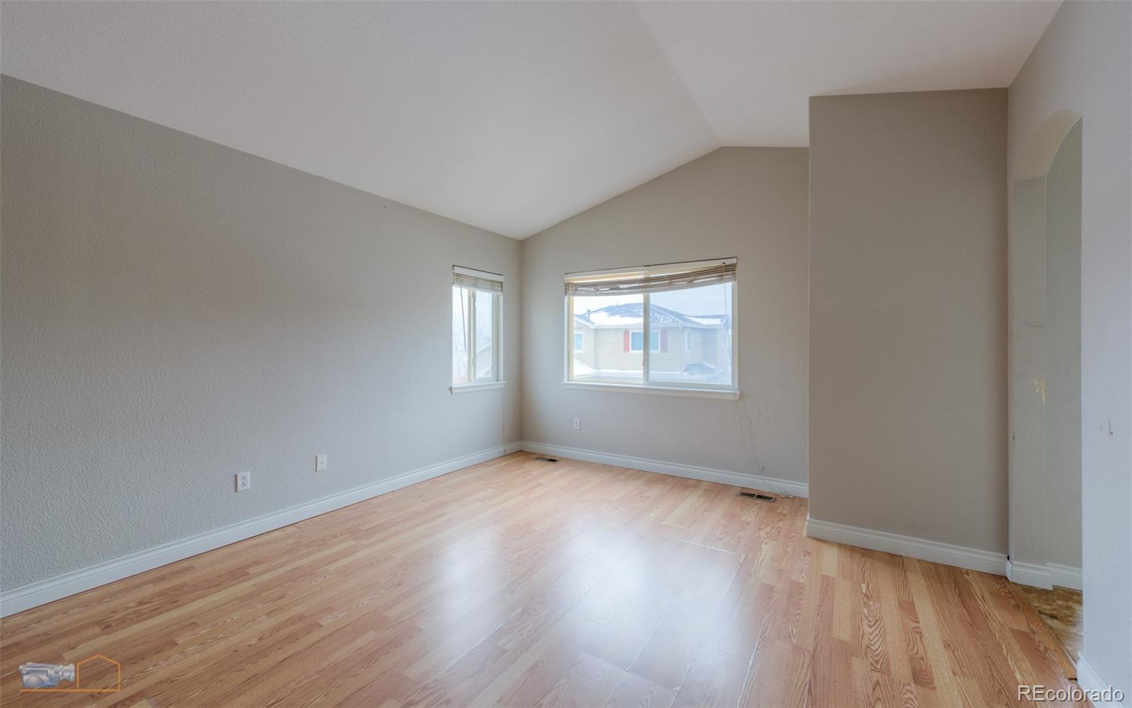 MLS Image #15 for 10117  wyandott circle,denver, Colorado