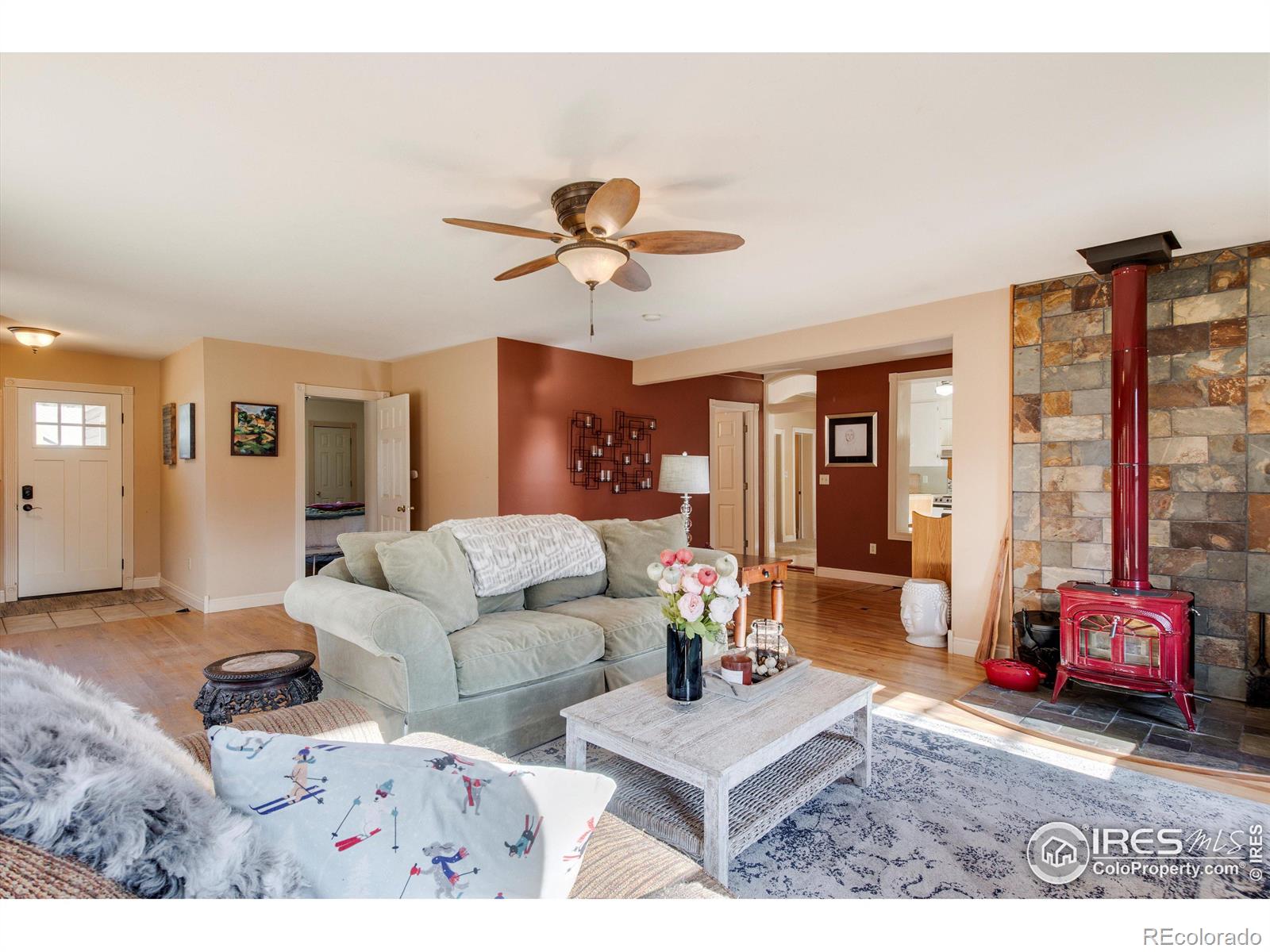 MLS Image #16 for 749 n 4th street,berthoud, Colorado