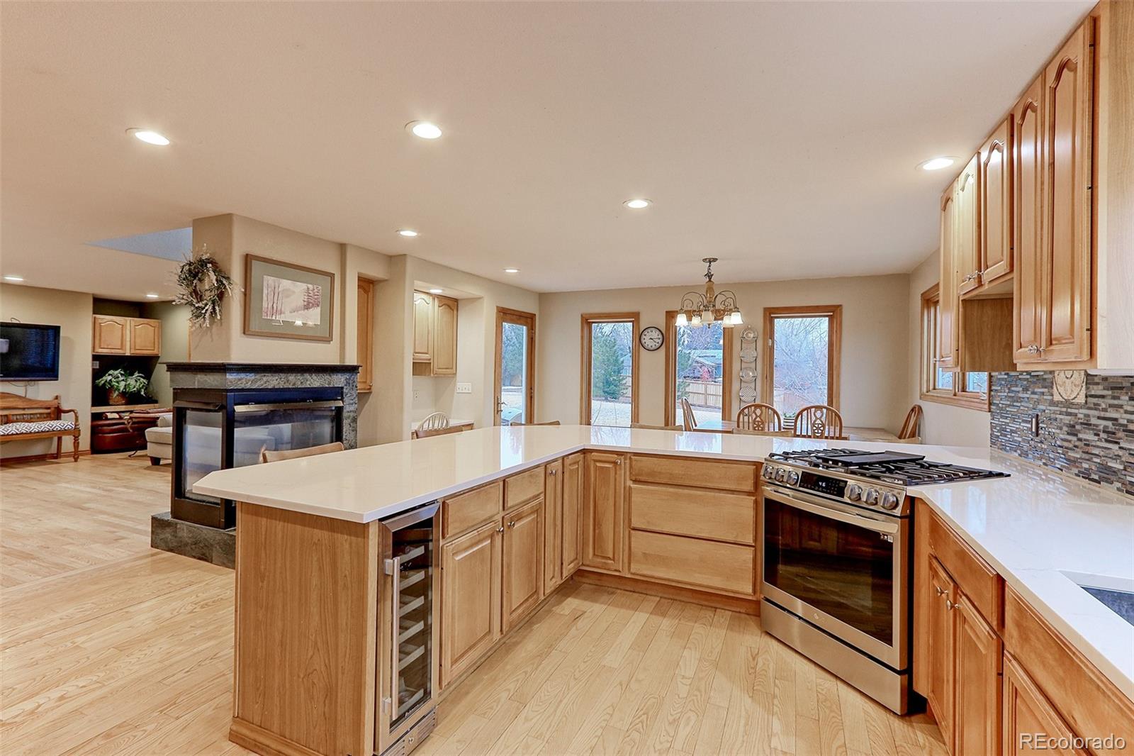 MLS Image #9 for 7208  secrest court,arvada, Colorado