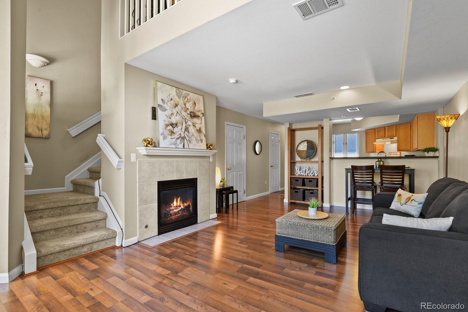 MLS Image #10 for 1320 s monaco st parkway,denver, Colorado