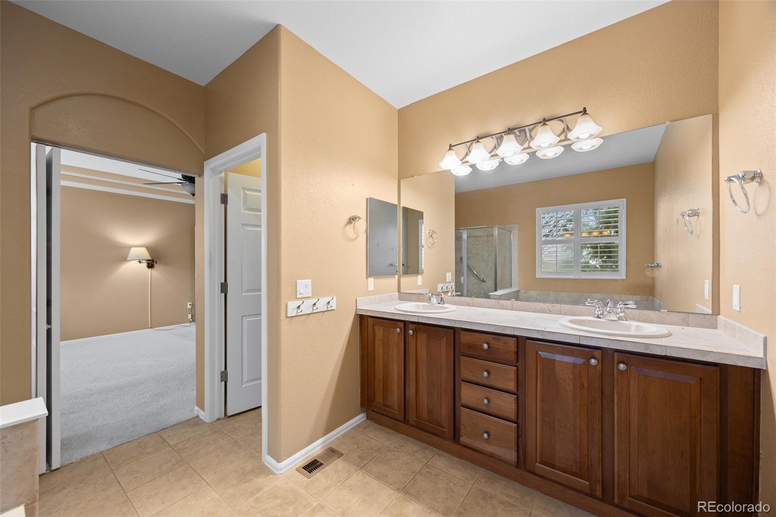 MLS Image #21 for 21780 e heritage parkway,aurora, Colorado