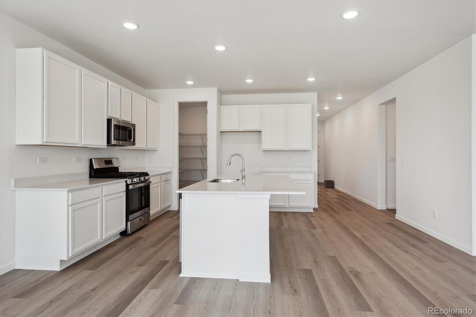 MLS Image #5 for 4214  lacewood lane,johnstown, Colorado