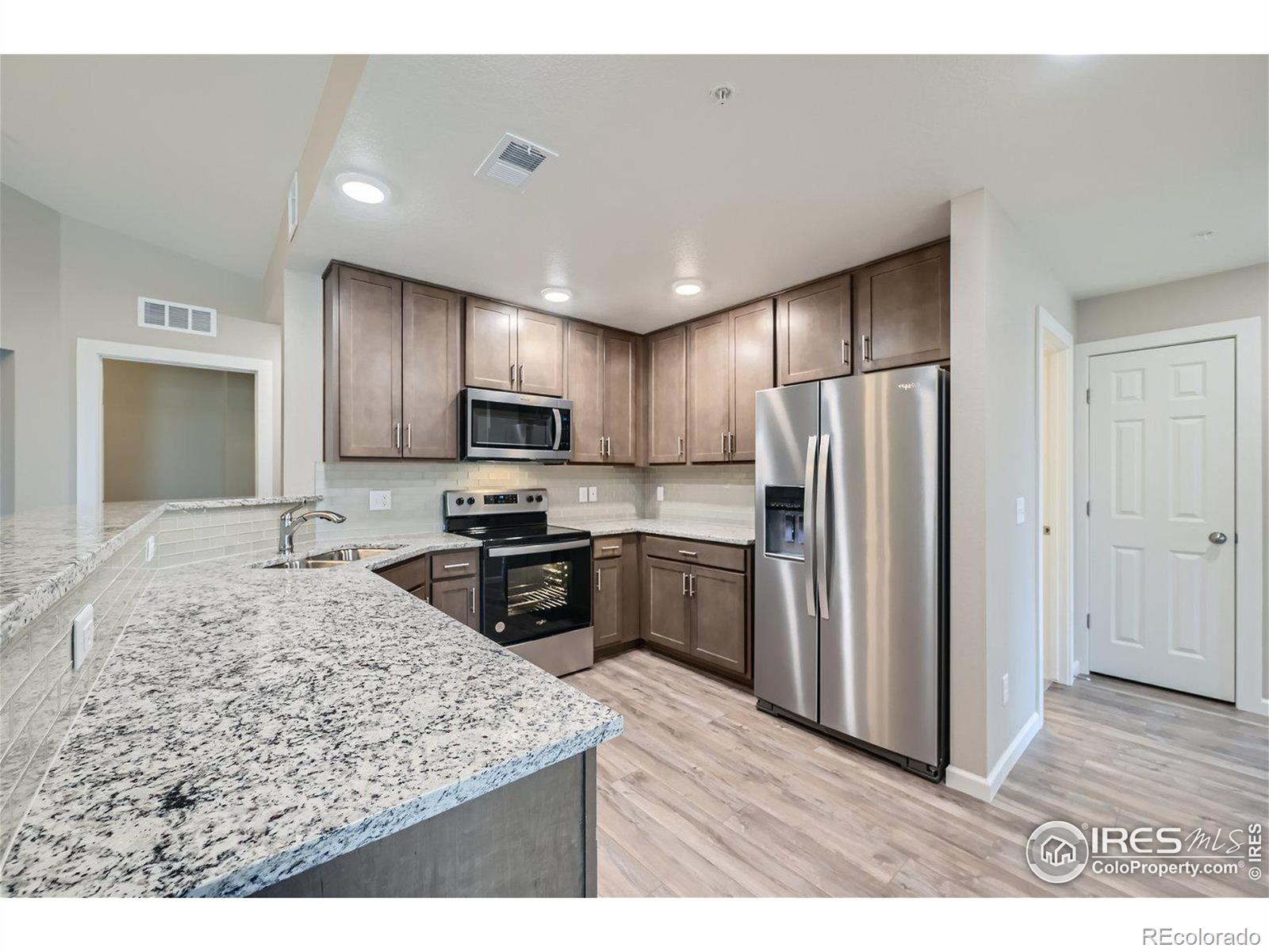 MLS Image #6 for 2435  calais drive,longmont, Colorado