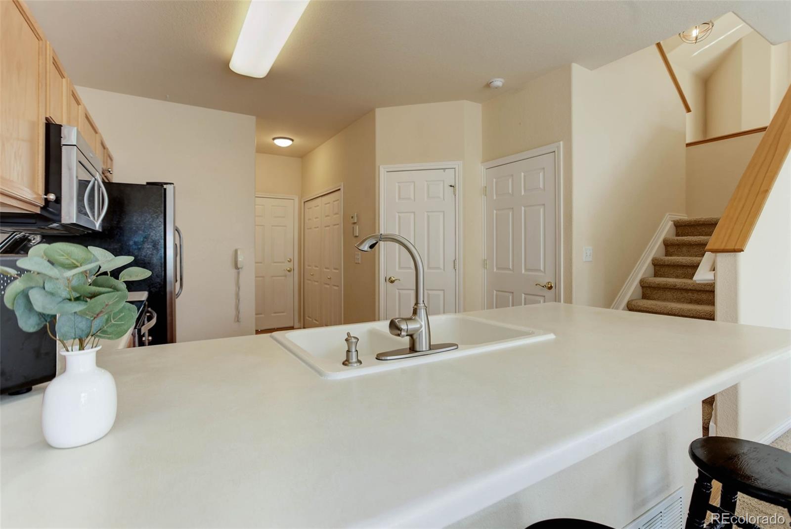 MLS Image #8 for 6068 w utah lane,lakewood, Colorado
