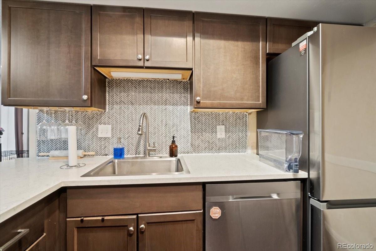 MLS Image #5 for 2306 s troy street,aurora, Colorado