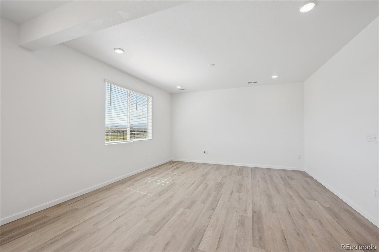 MLS Image #4 for 6146  amerifax drive,windsor, Colorado