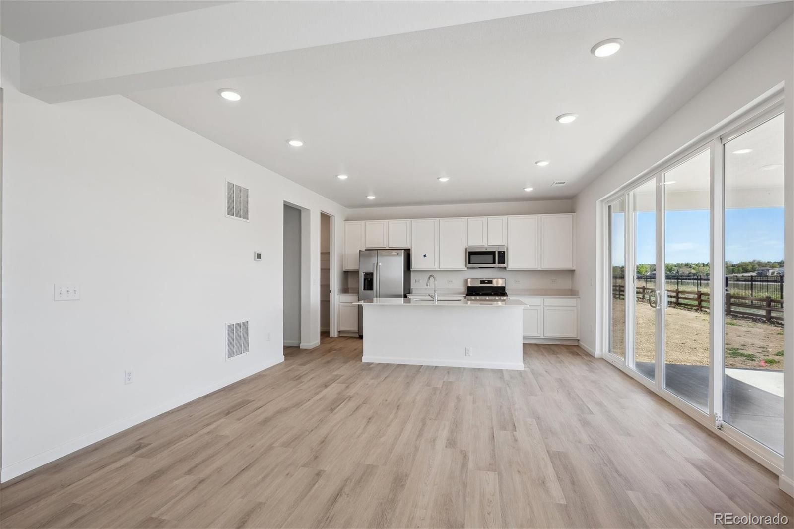 MLS Image #7 for 6146  amerifax drive,windsor, Colorado