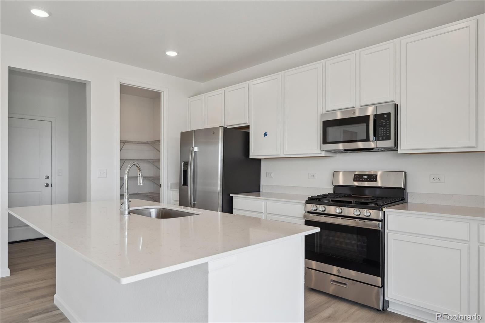 MLS Image #8 for 6146  amerifax drive,windsor, Colorado
