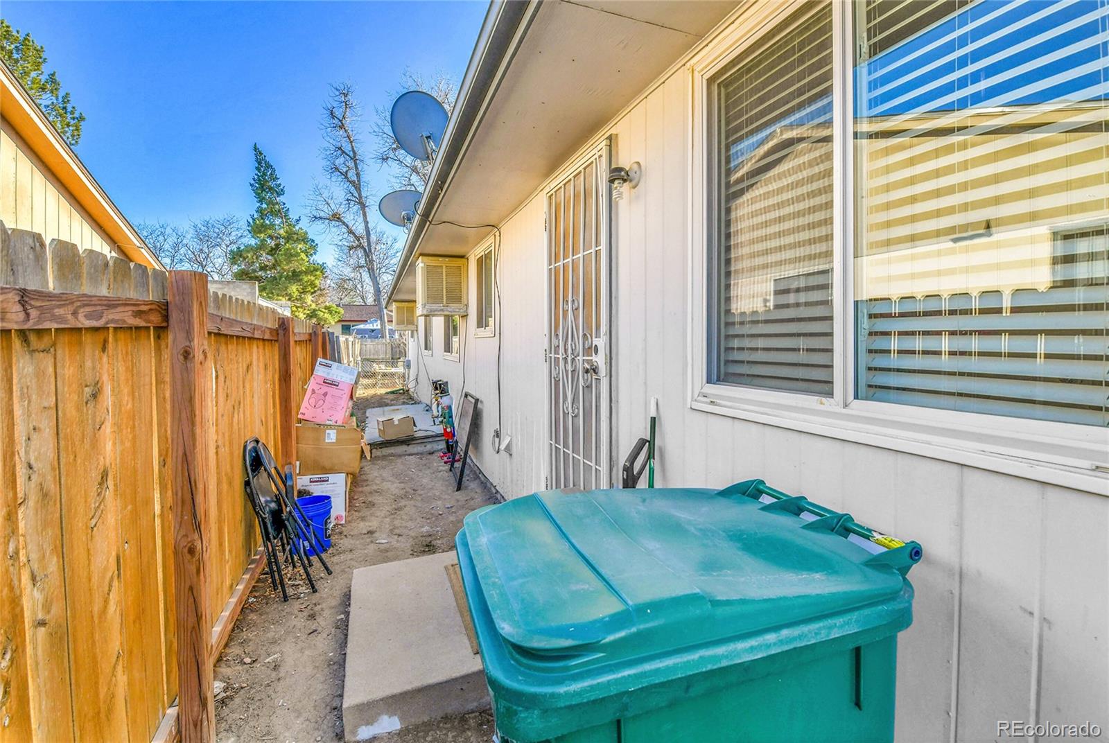 MLS Image #16 for 16608 e 13th avenue,aurora, Colorado