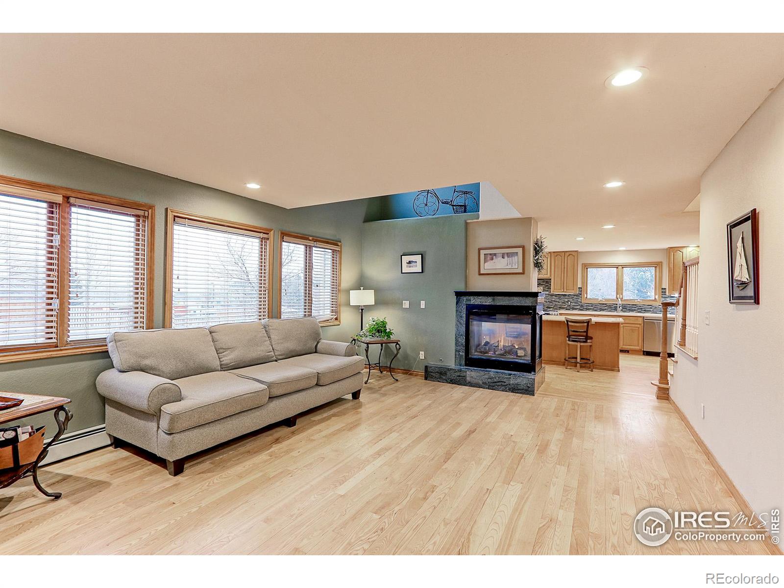 MLS Image #3 for 7208  secrest court,arvada, Colorado