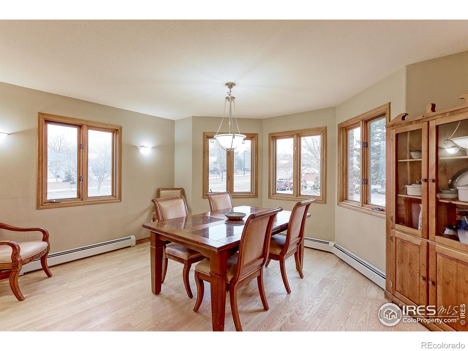 MLS Image #9 for 7208  secrest court,arvada, Colorado