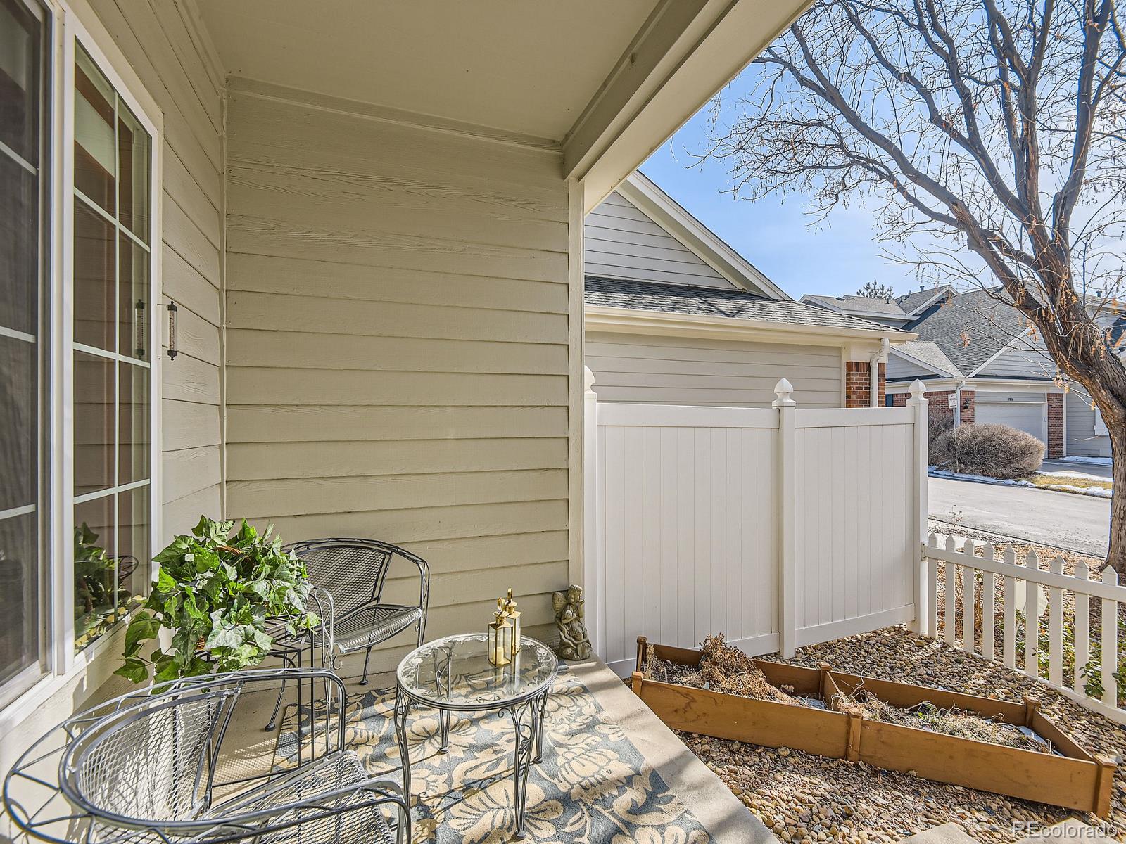 MLS Image #3 for 12819 e dickensen place,aurora, Colorado