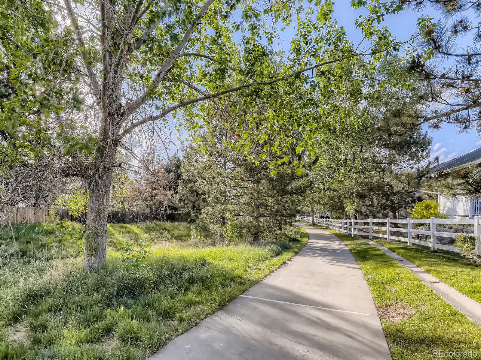 MLS Image #37 for 12819 e dickensen place,aurora, Colorado