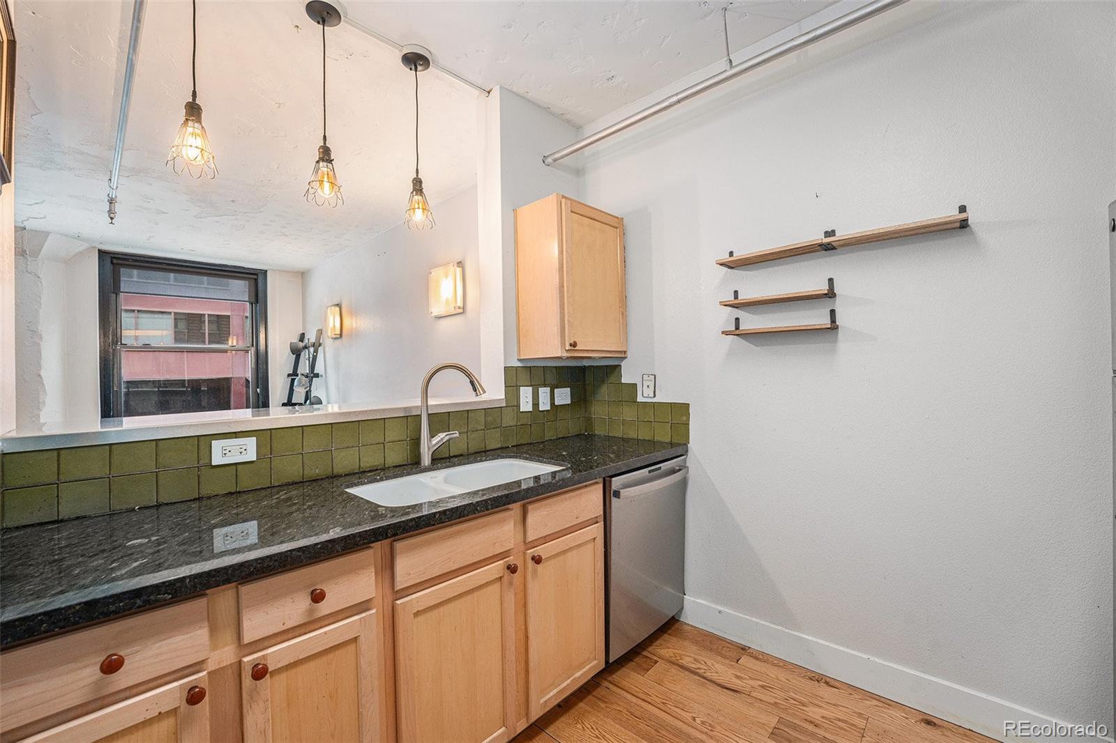 MLS Image #4 for 444  17th street,denver, Colorado