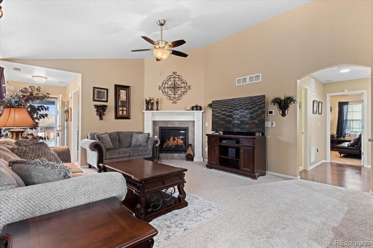 MLS Image #3 for 6267 n dunkirk court,aurora, Colorado