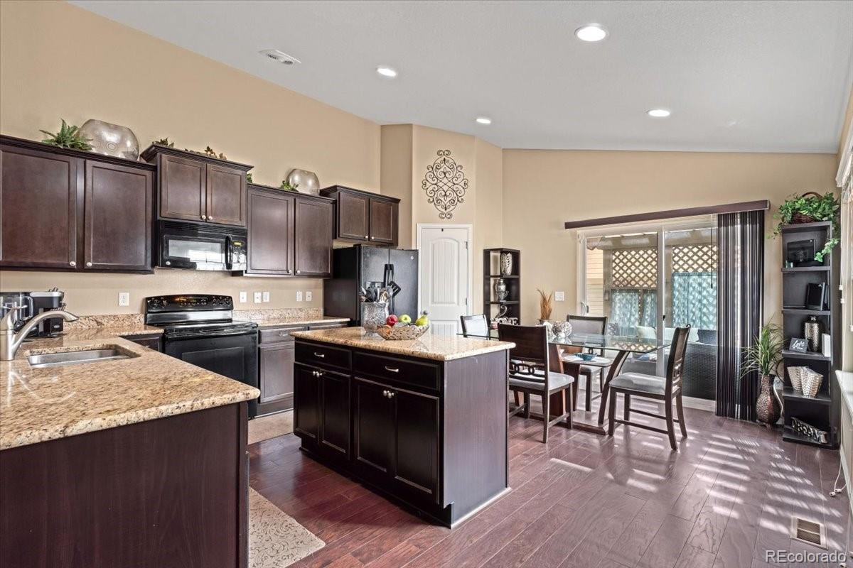 MLS Image #6 for 6267 n dunkirk court,aurora, Colorado