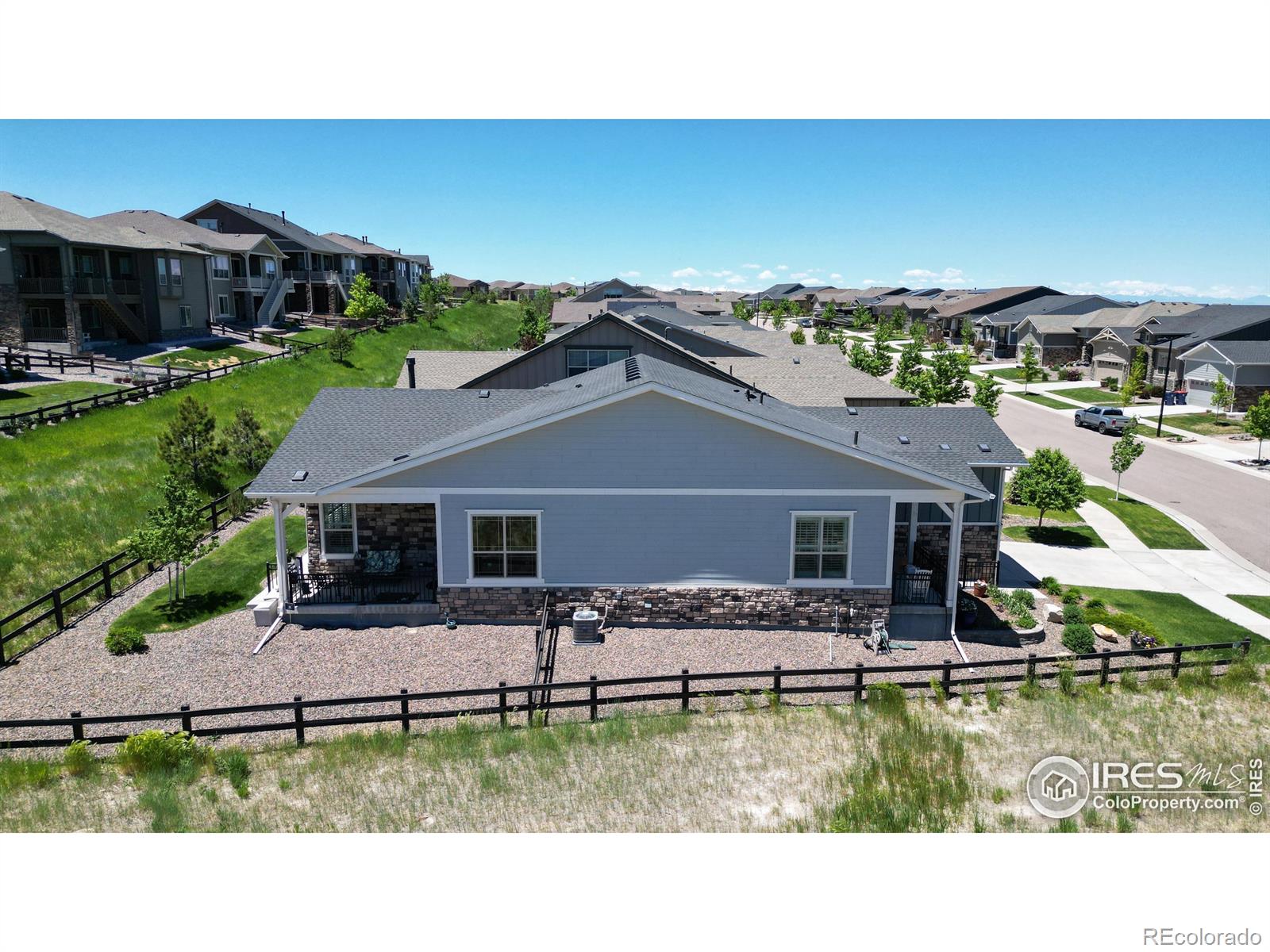 MLS Image #21 for 22674 e henderson drive,aurora, Colorado