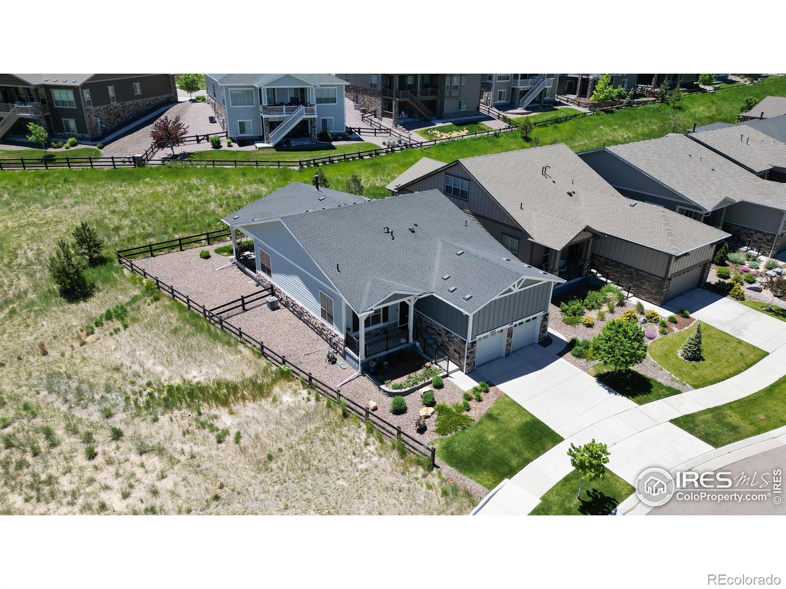 MLS Image #23 for 22674 e henderson drive,aurora, Colorado