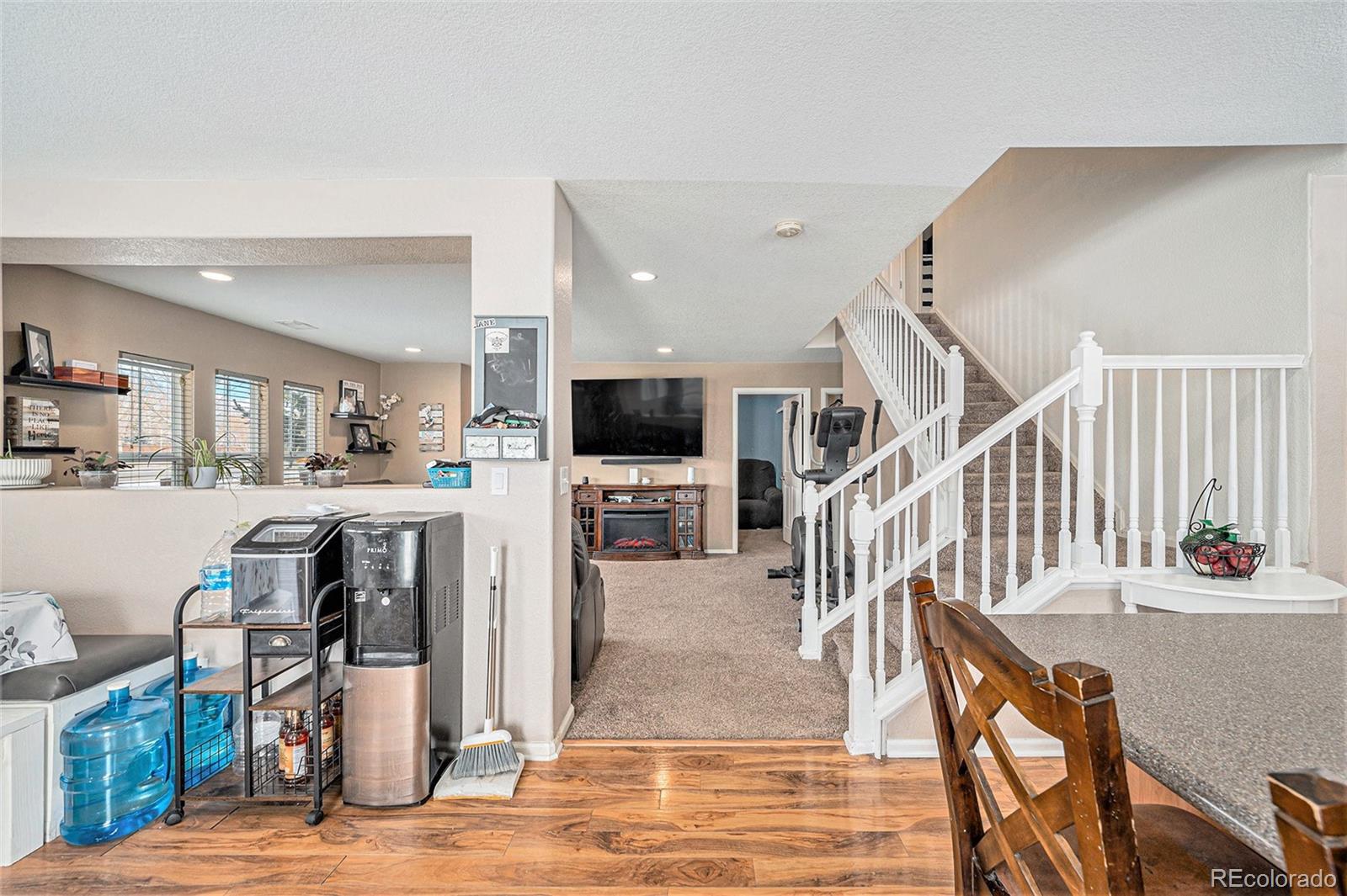 MLS Image #5 for 11833  oak hill way,commerce city, Colorado