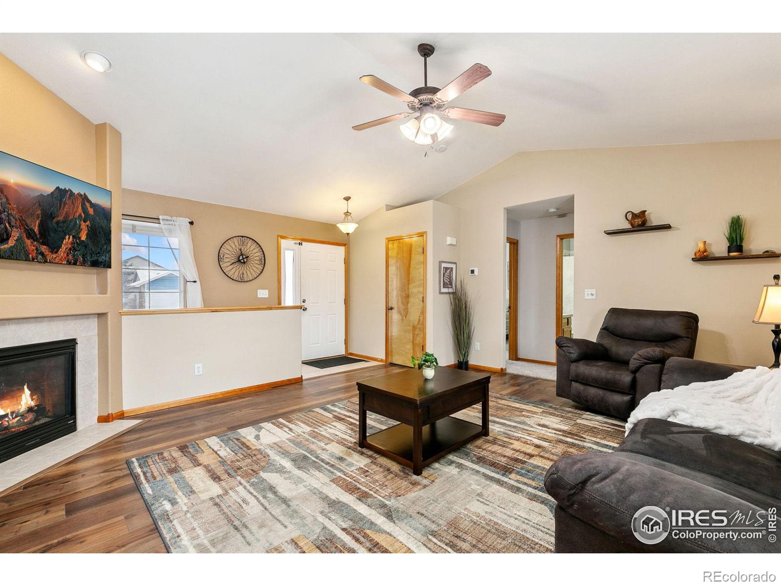 MLS Image #4 for 3325  wild west lane,wellington, Colorado