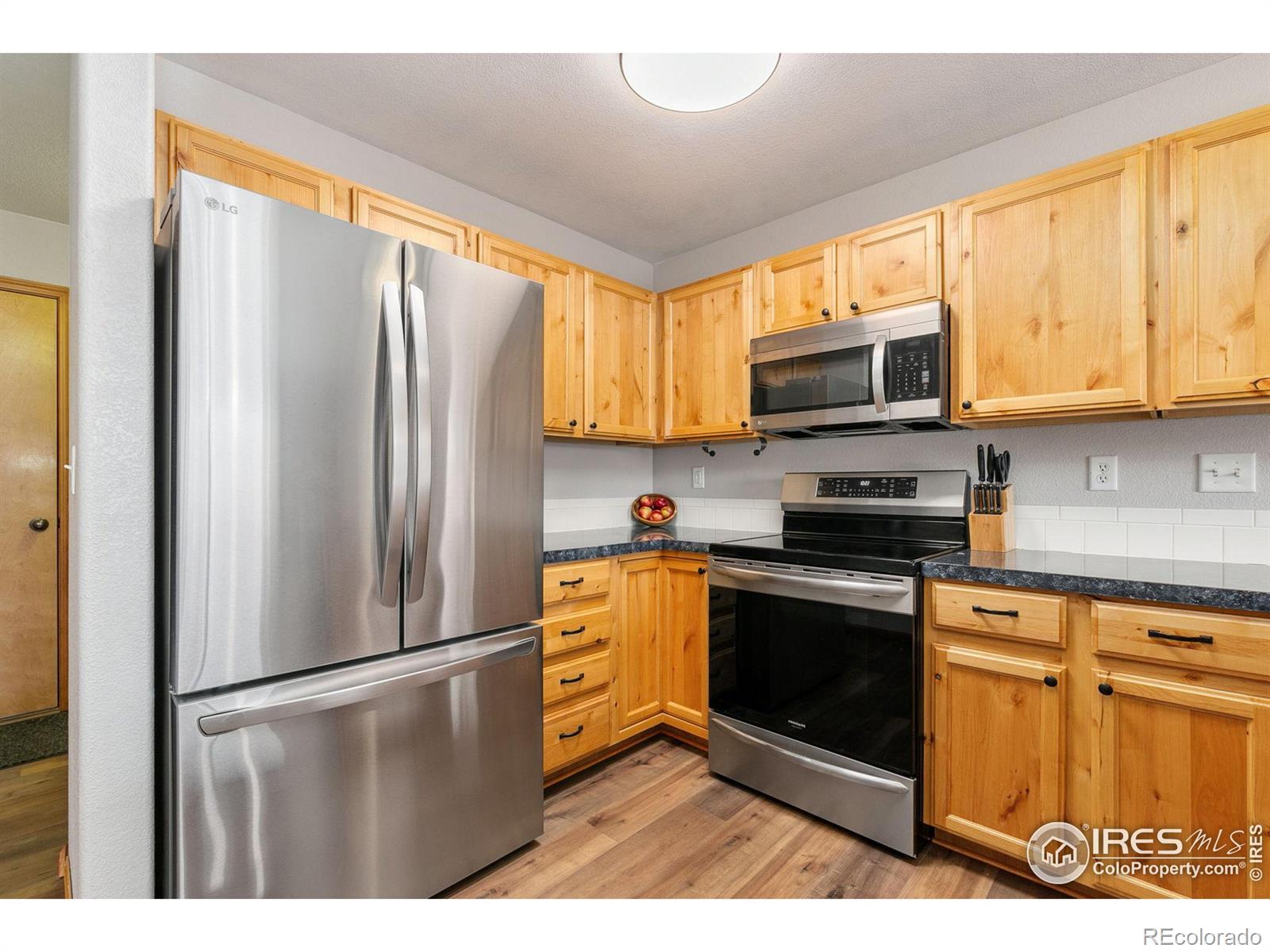 MLS Image #6 for 3325  wild west lane,wellington, Colorado