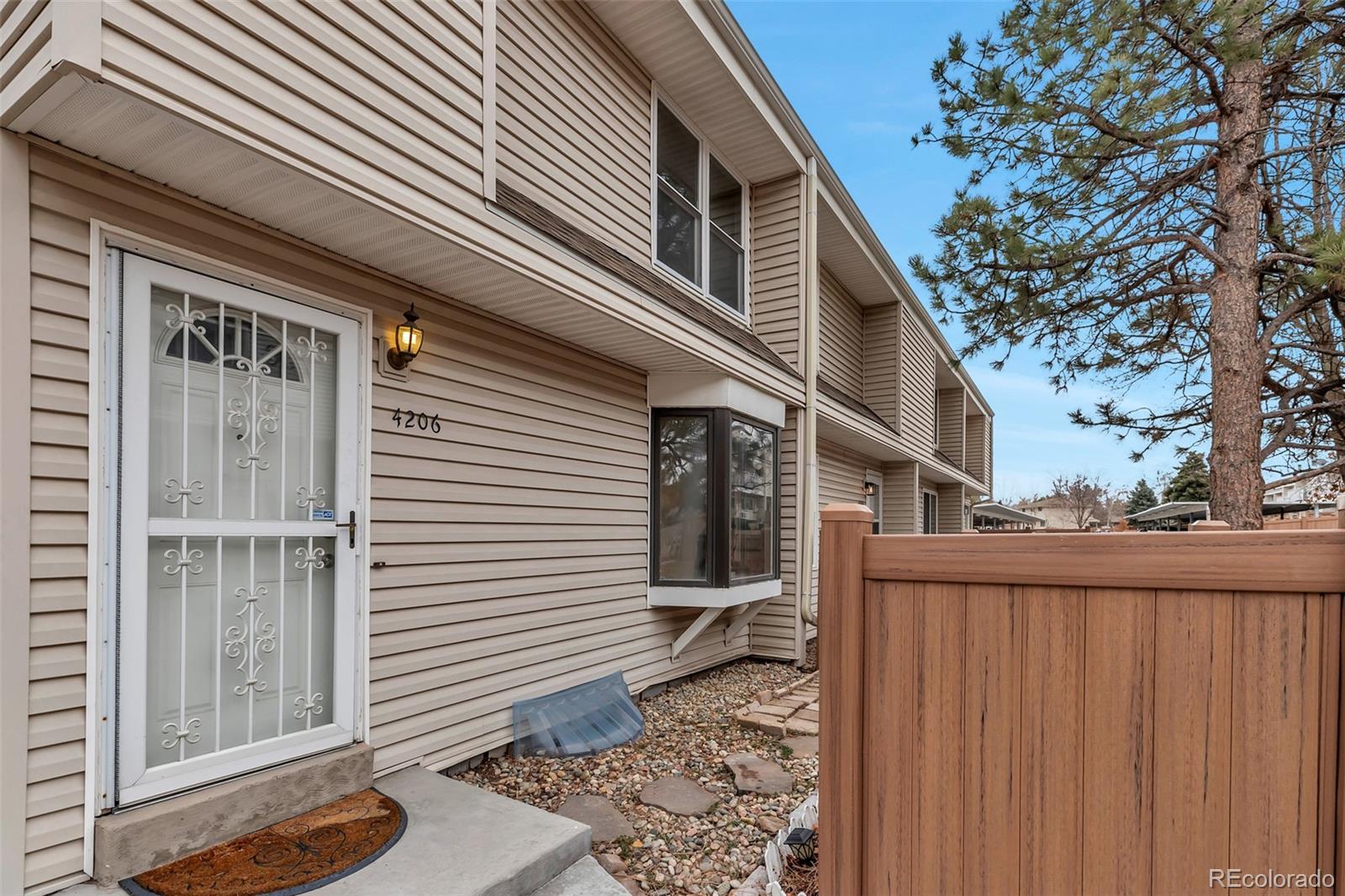 MLS Image #1 for 4206 e maplewood way,centennial, Colorado