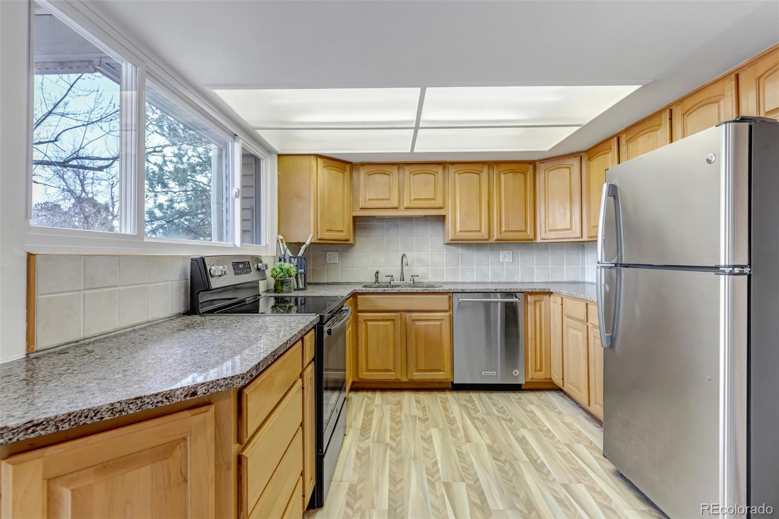 MLS Image #12 for 4206 e maplewood way,centennial, Colorado