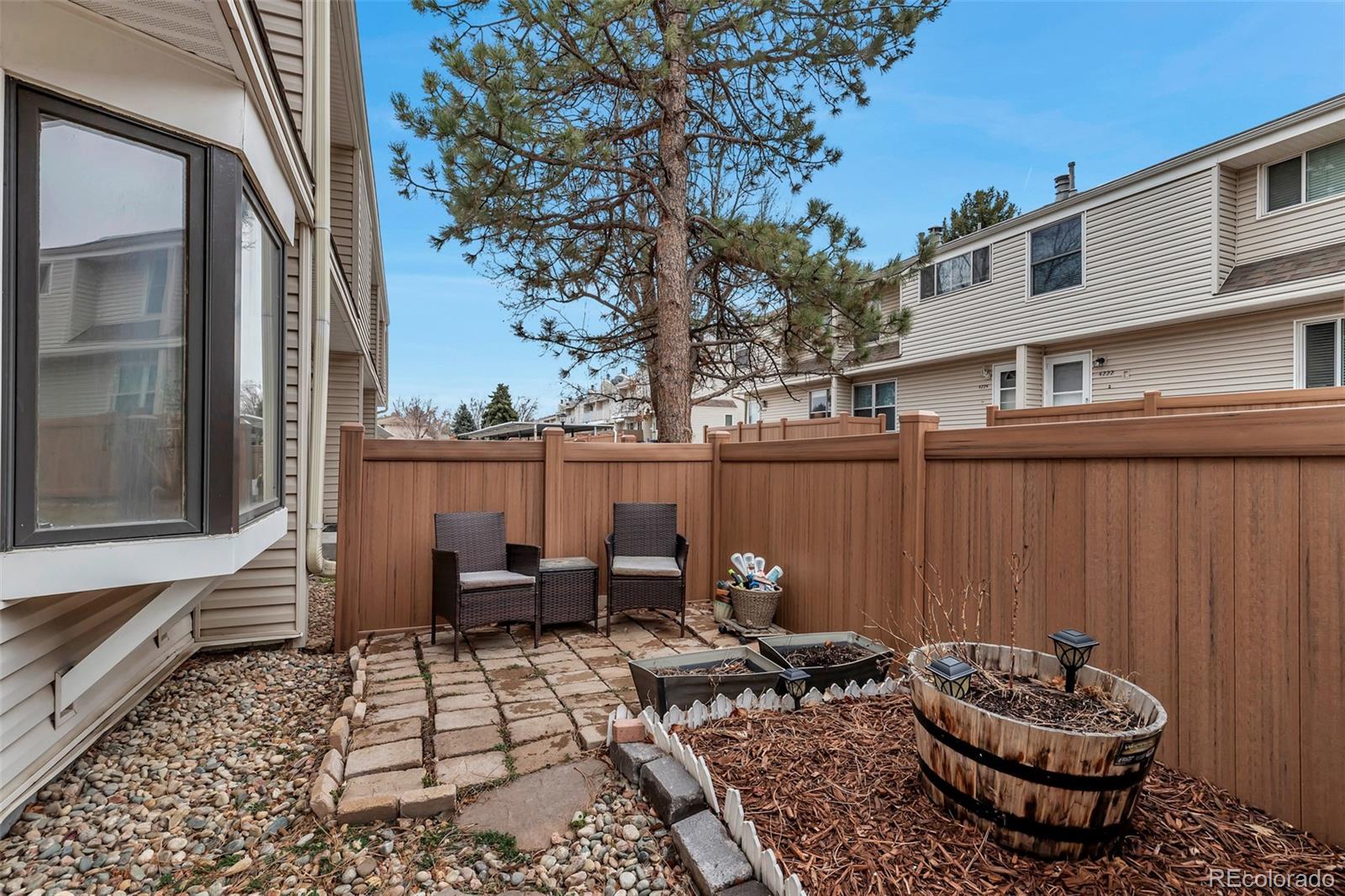 MLS Image #2 for 4206 e maplewood way,centennial, Colorado