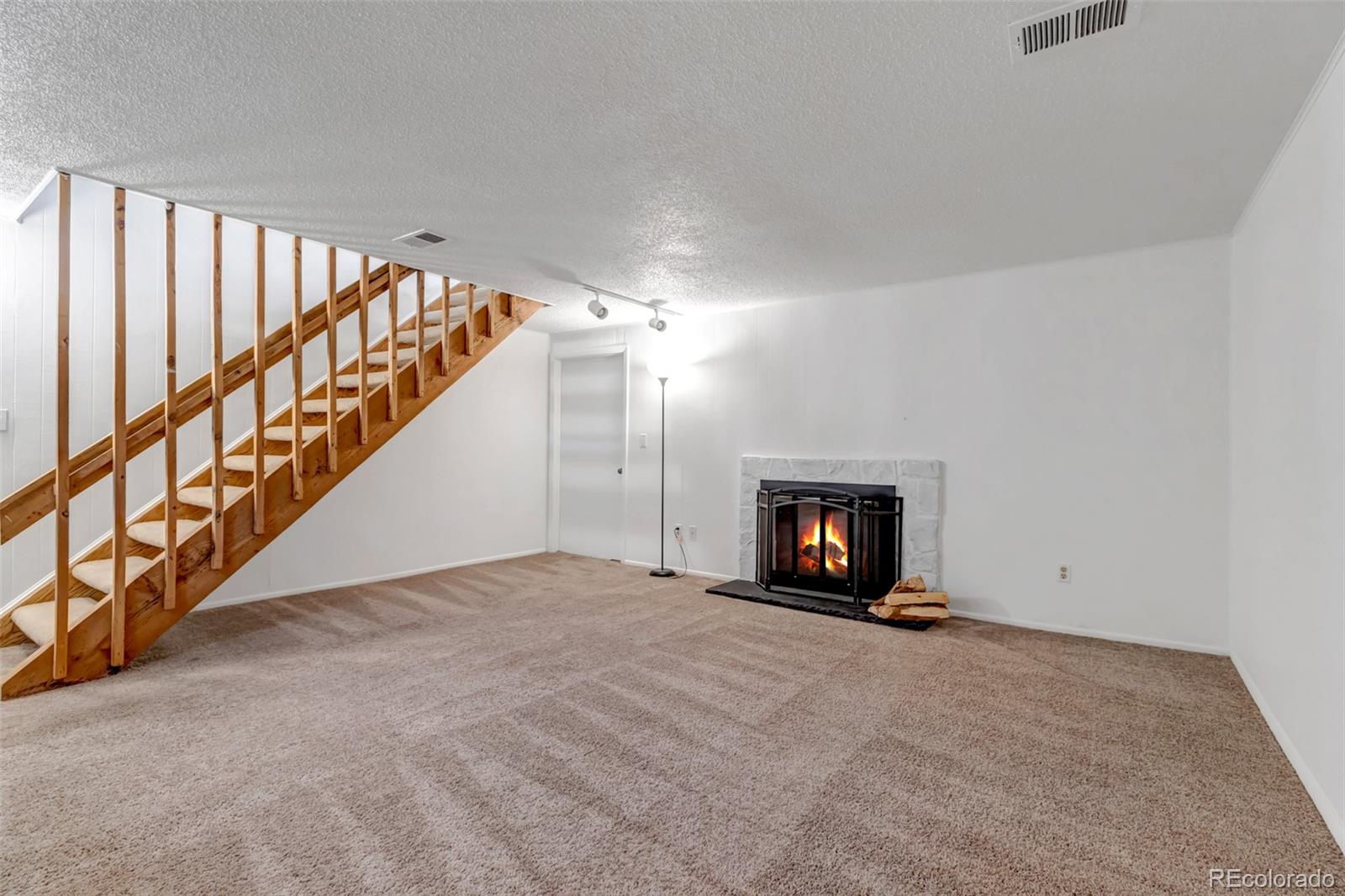 MLS Image #28 for 4206 e maplewood way,centennial, Colorado