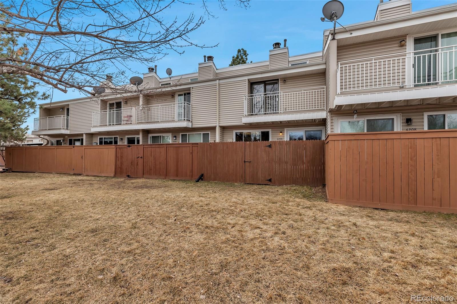 MLS Image #6 for 4206 e maplewood way,centennial, Colorado