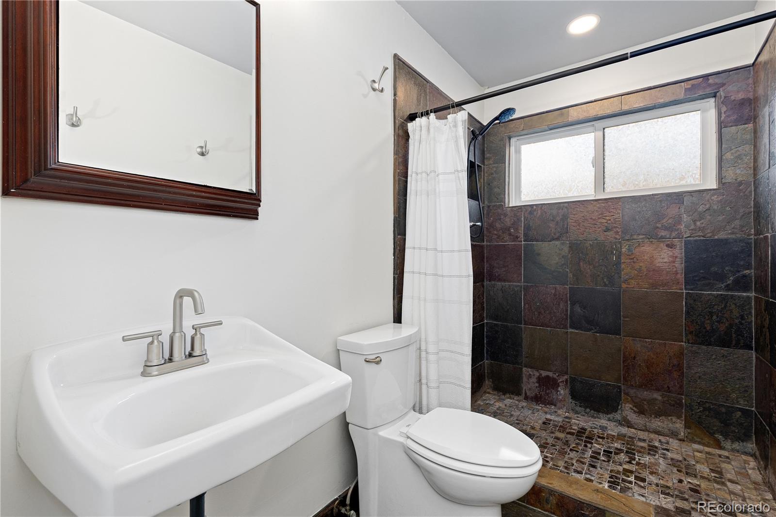 MLS Image #27 for 47 s hazel court,denver, Colorado