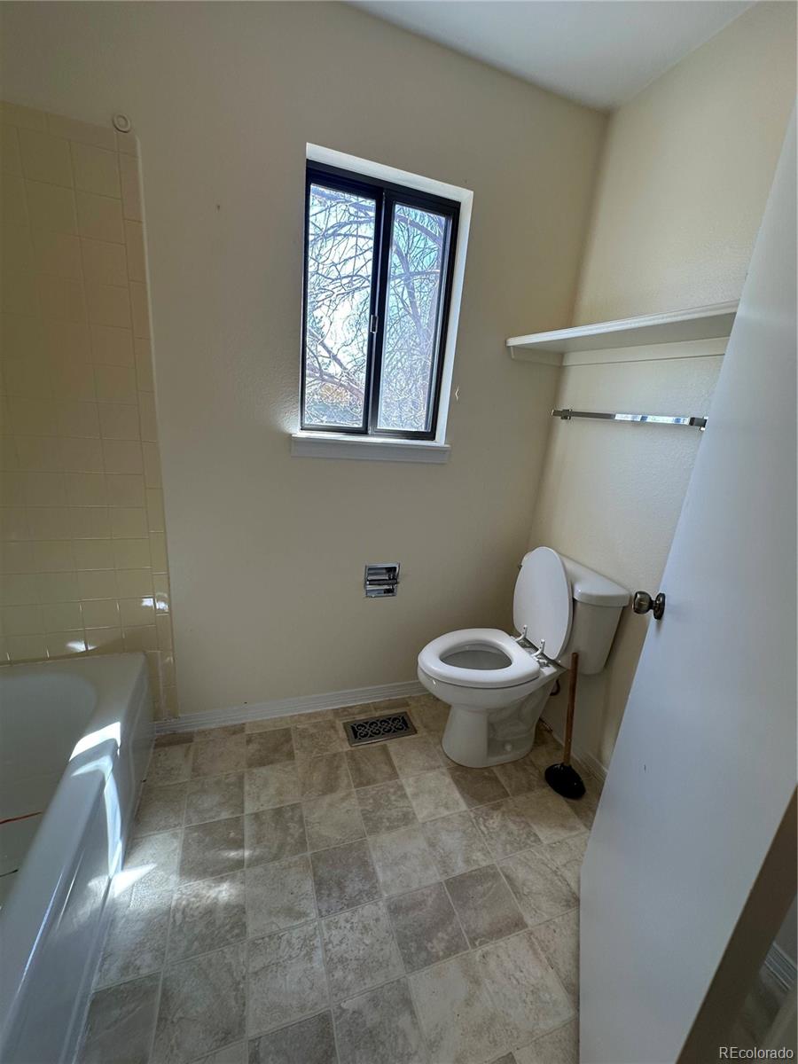 MLS Image #14 for 5138 s sedalia court,centennial, Colorado