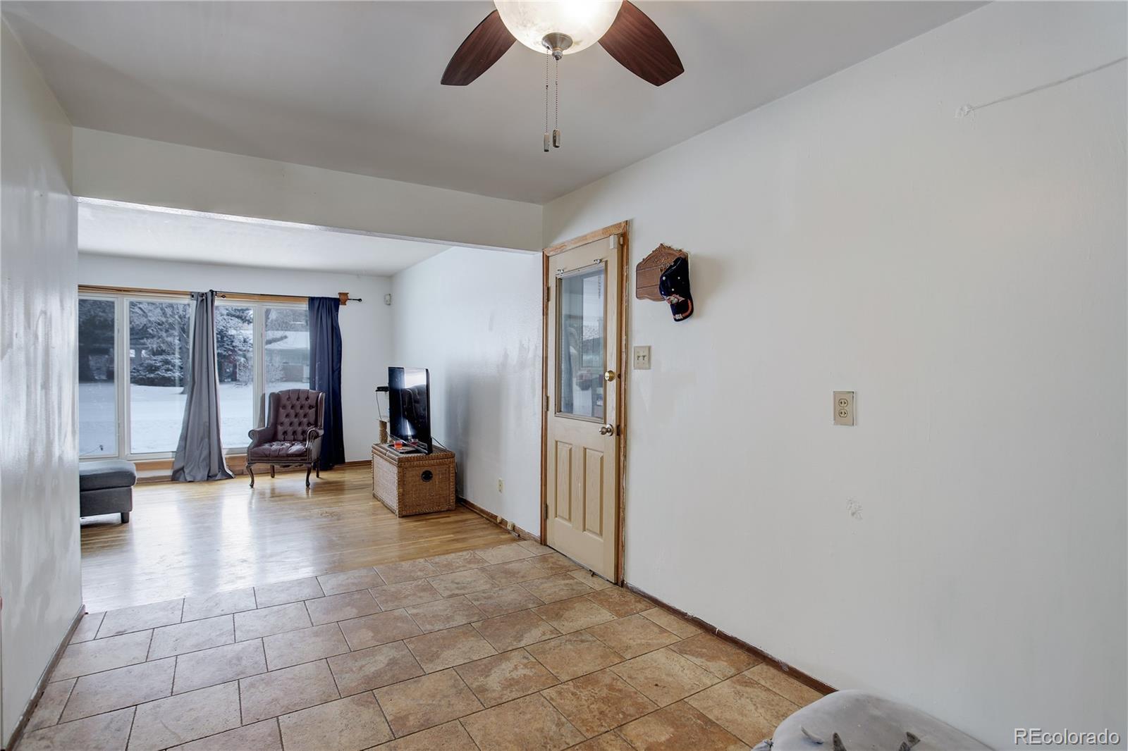 MLS Image #4 for 460  lansing street,aurora, Colorado