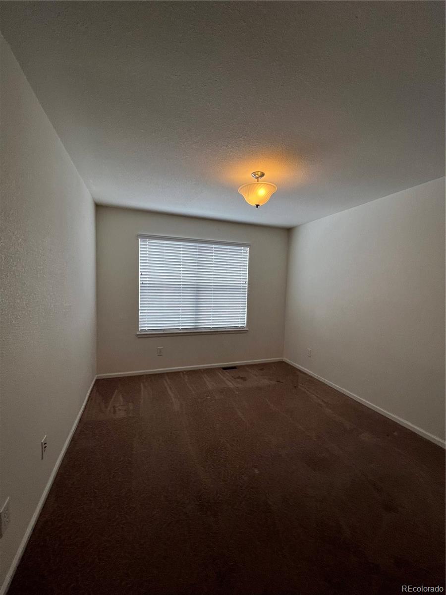 MLS Image #11 for 1129 s duquesne circle,aurora, Colorado