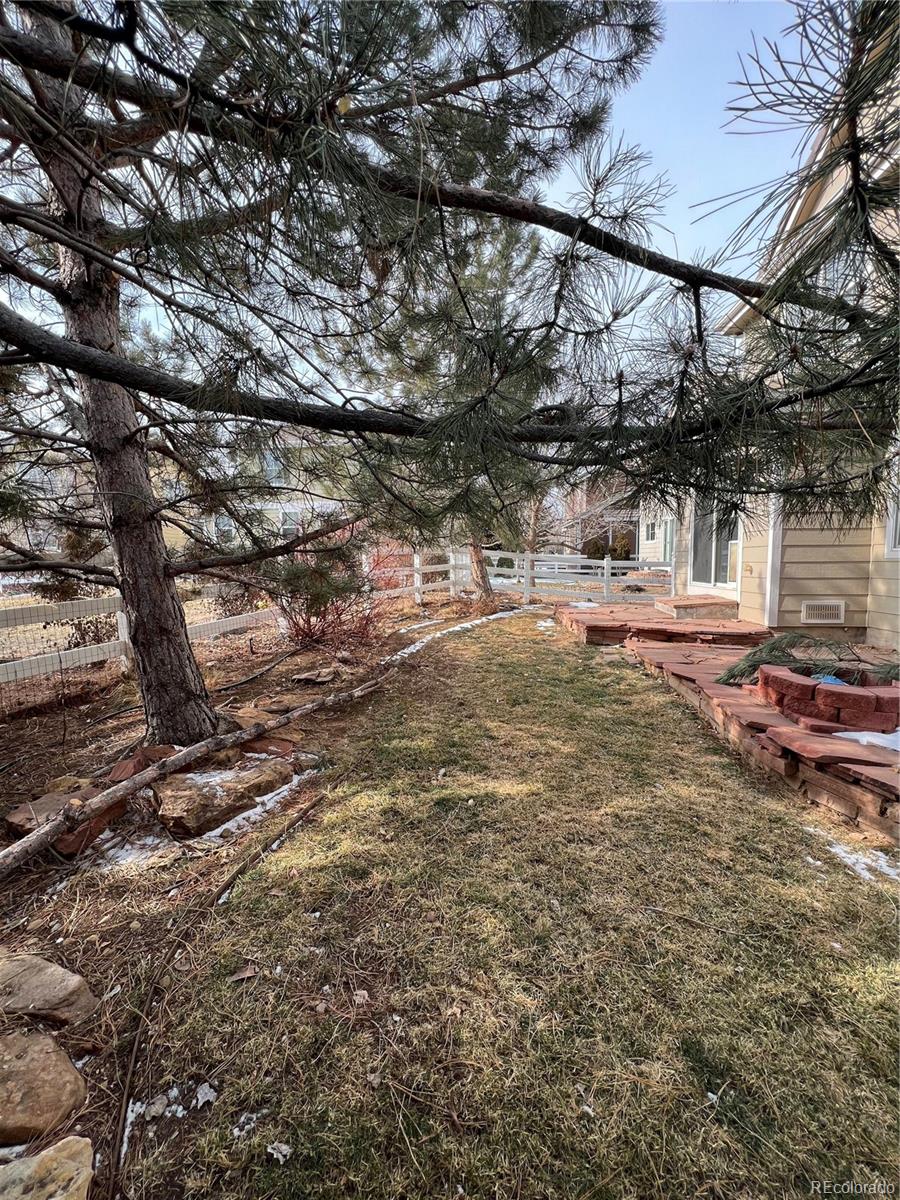MLS Image #3 for 1129 s duquesne circle,aurora, Colorado