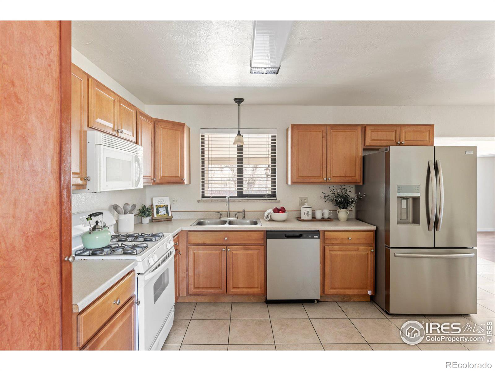 MLS Image #10 for 1104  sherri mar court,longmont, Colorado