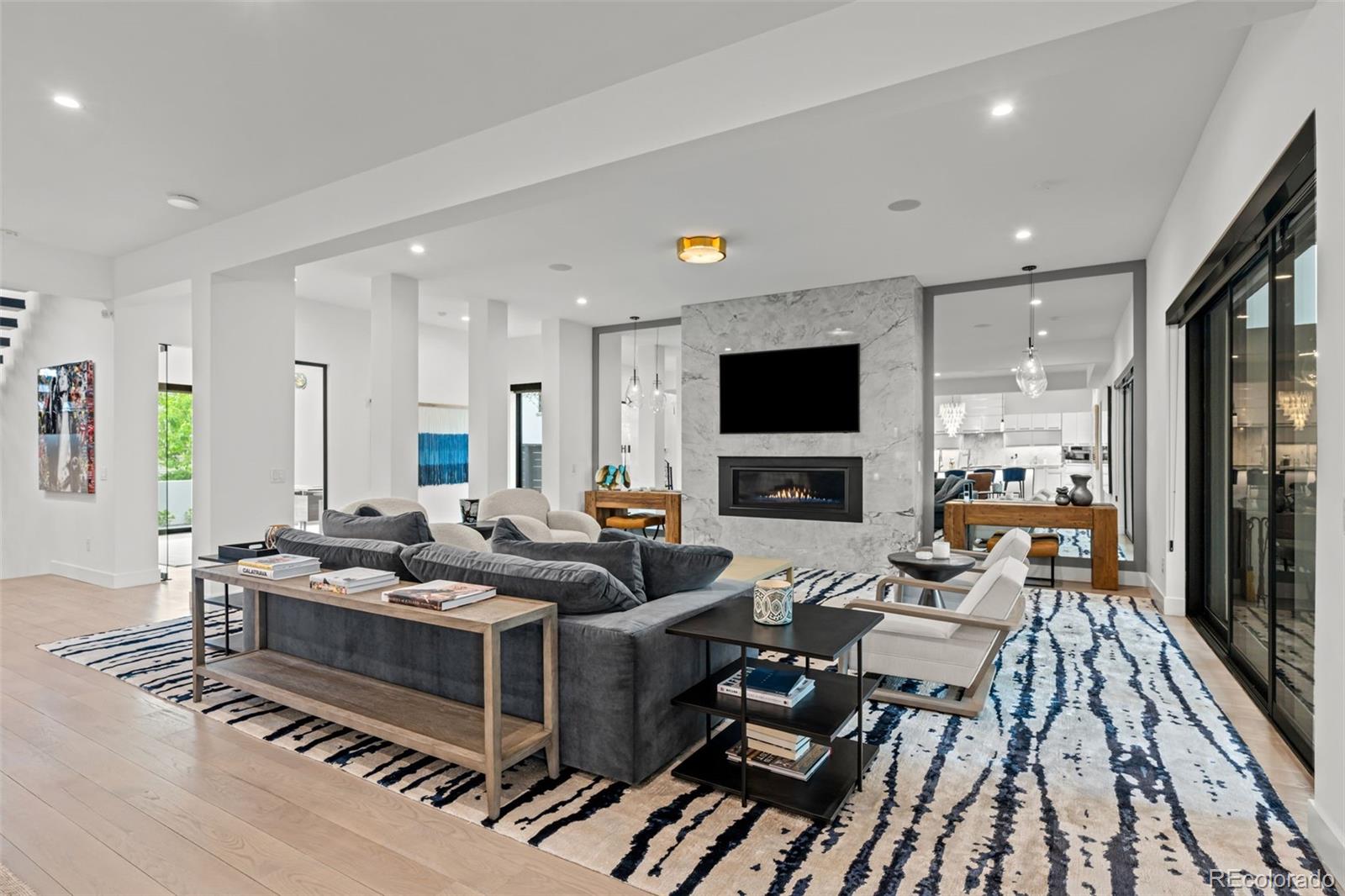MLS Image #7 for 2821 e cedar avenue,denver, Colorado