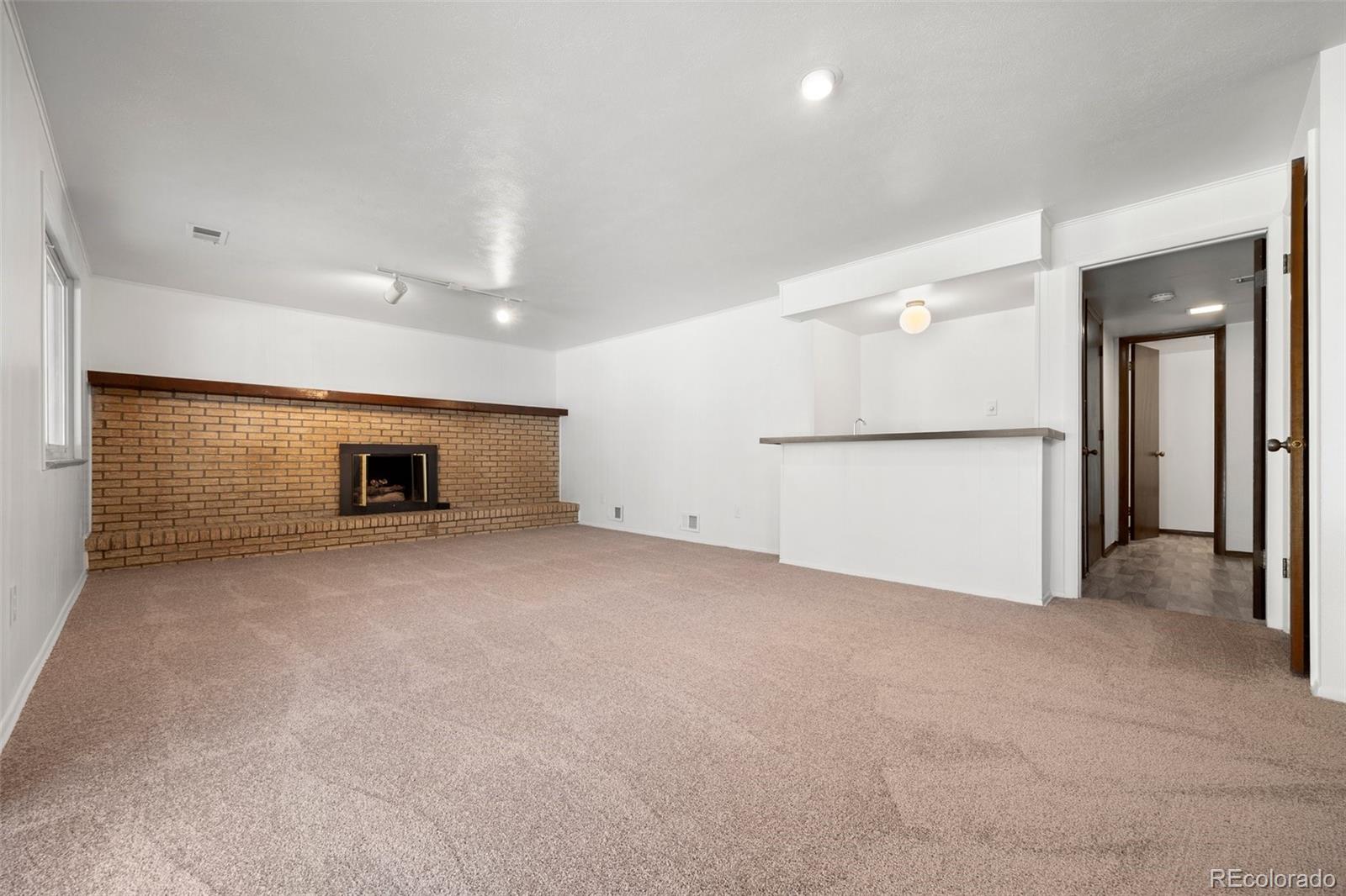 MLS Image #14 for 3793 s sebring court,denver, Colorado