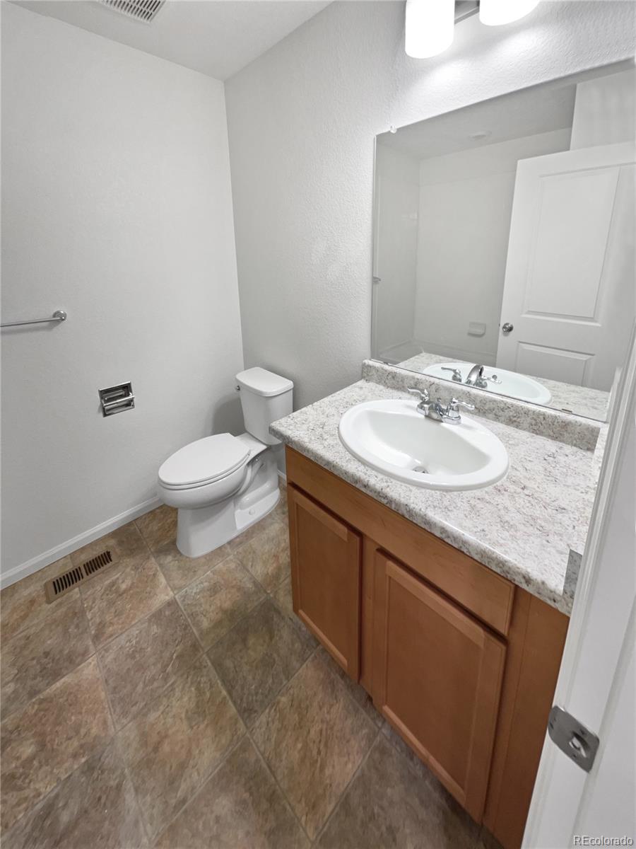 MLS Image #24 for 27699 e 7th lane,aurora, Colorado