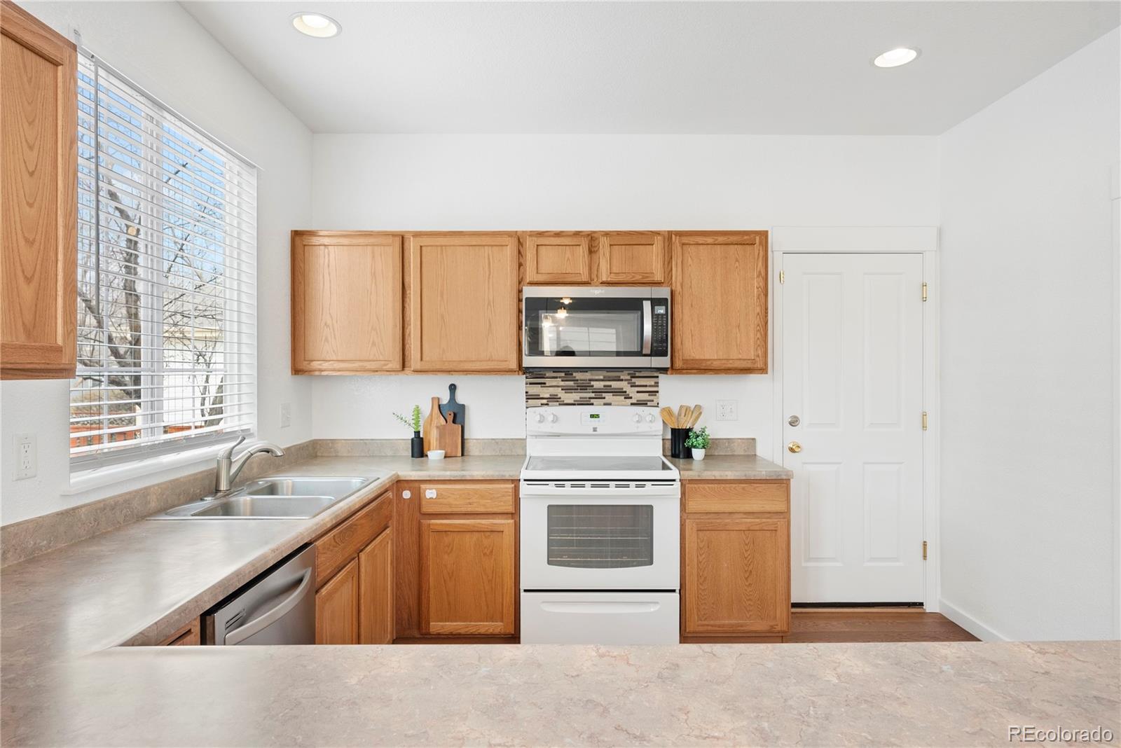 MLS Image #12 for 3815  red deer trail,broomfield, Colorado