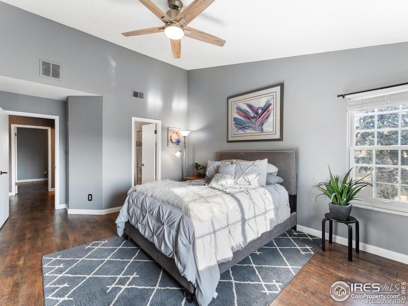 MLS Image #18 for 1818 s quebec way,denver, Colorado