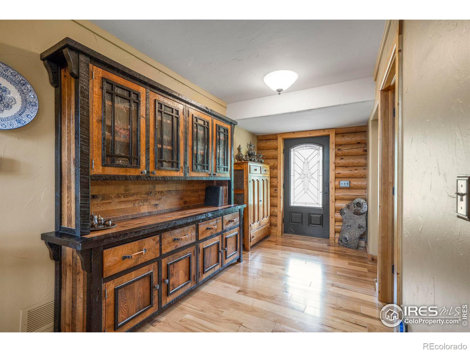 MLS Image #16 for 555  james park trail,loveland, Colorado