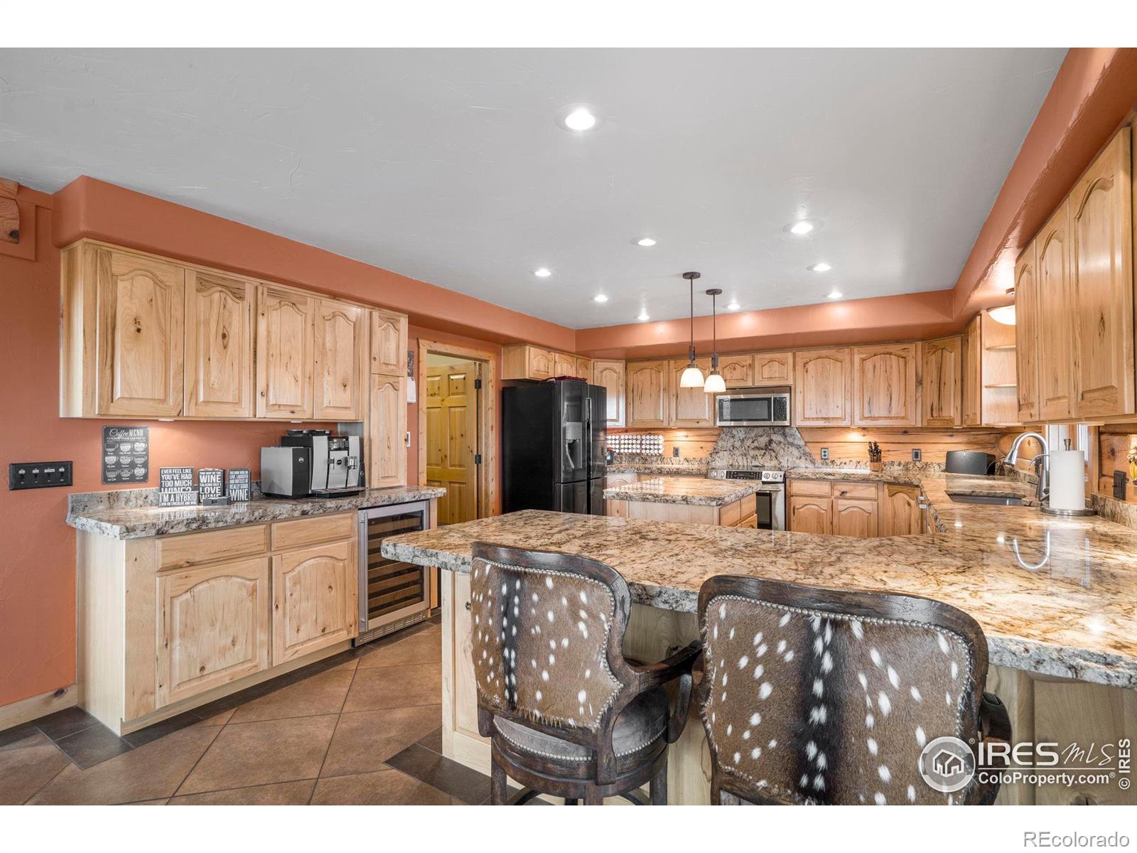 MLS Image #4 for 555  james park trail,loveland, Colorado