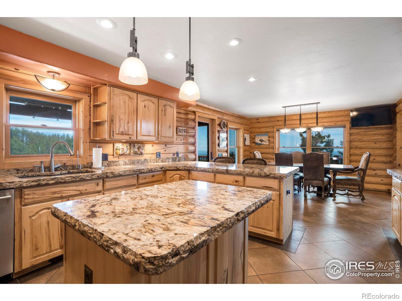 MLS Image #5 for 555  james park trail,loveland, Colorado